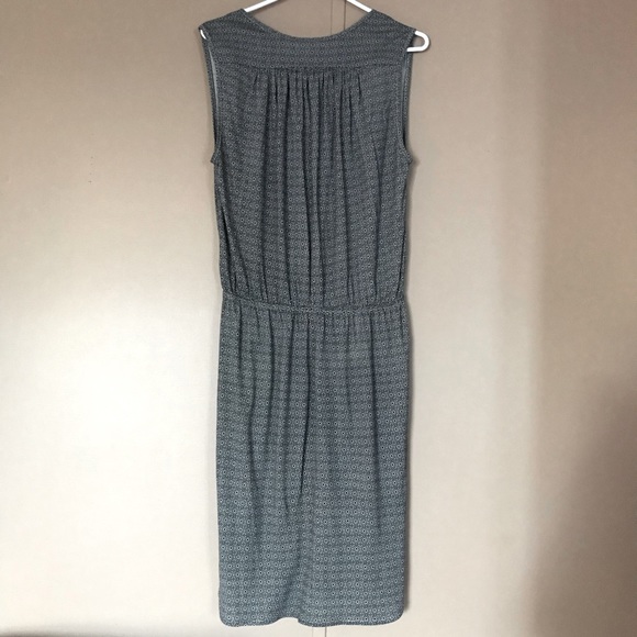 H&M Summer Dress Medallion print black/white High/Low elasticized waist - Picture 6 of 7